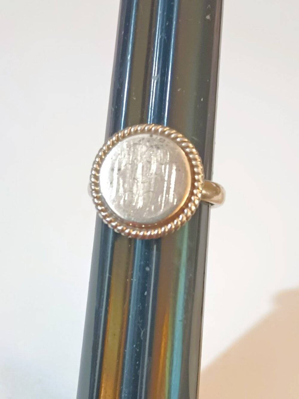 Vintage 925 Round Monogram Ring 6.5 Sterling Silver Rope Edge Initial Jewelry